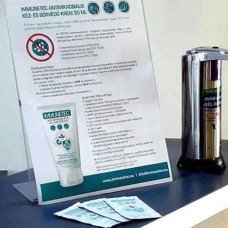 Canada فندق بودابست