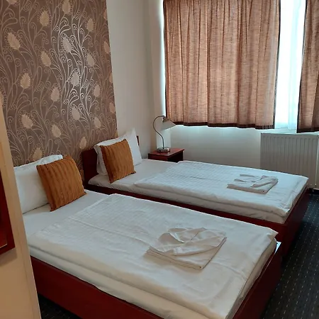 Canada Hotel