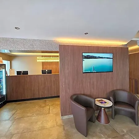 Hotel Canada