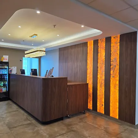 Canada Hotel