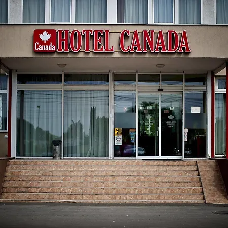 Canada 3* Budapest