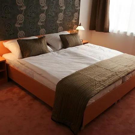 Canada Hotell 3*