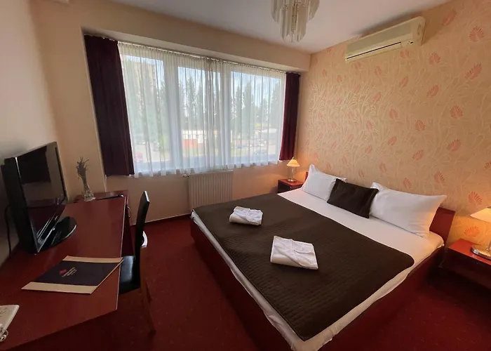 Canada Будапешт