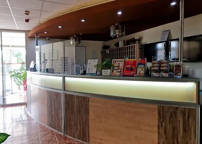 Canada Будапешт